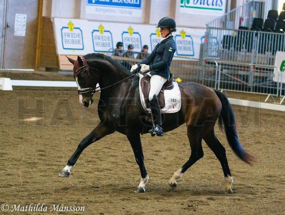 Rowena (42)